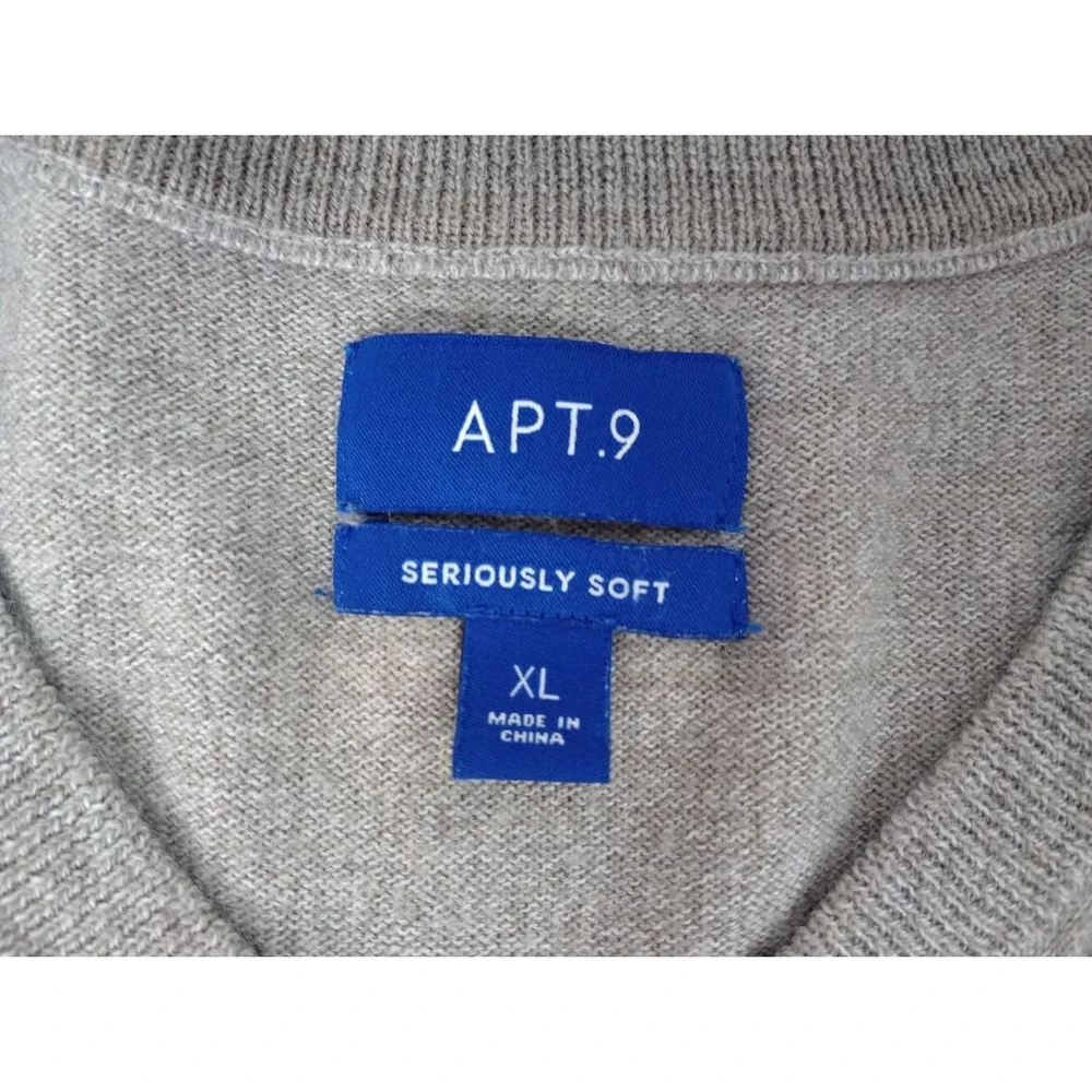 Apt. 9 Seriously Soft Men's XL Beige V-Neck Long Sleeve Pullover Sweater